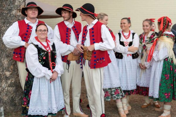 Saturday 5 May 2018 – Family Feast by the Bonfire -2